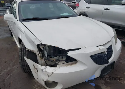 2008 Pontiac Grand Prix z USA, uszkodzony, nr VIN 2G2WP552881118914